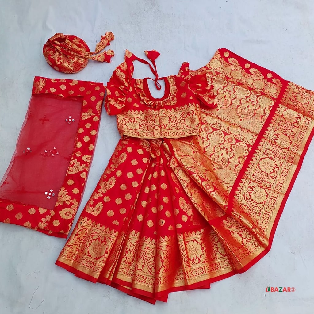 ওড়নাসহ বাচ্চাদের লাল লতা সফট কাতান রেডি শাড়ি
